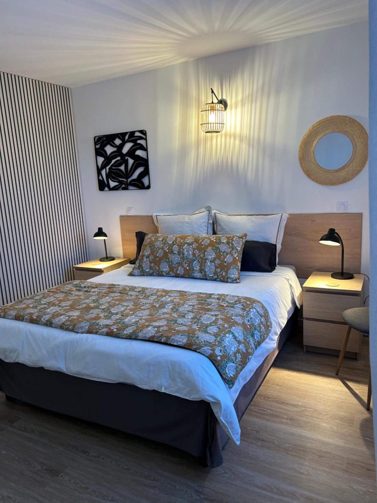 Arc En Ciel Du Mont Bed & Breakfast Pontorson Exterior foto